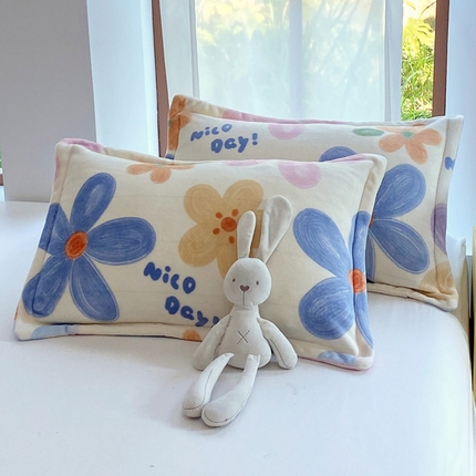 91家纺网 家纺一手货源 找家纺 （总）凯儿家纺 2025新款A类加厚高克重印花牛奶绒单枕套