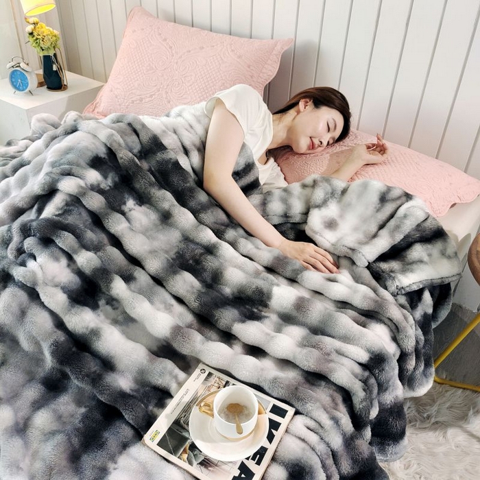 91家纺网 家纺一手货源 找家纺 千荨 2024新款跨境印花扎染泡泡绒毛盖毯 深灰