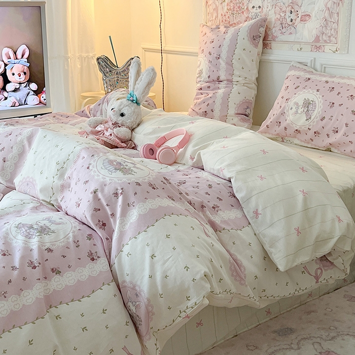 91家纺网 家纺一手货源 找家纺 昔可 2024新款13070全棉四件套系列（第三批） 梦游仙境兔