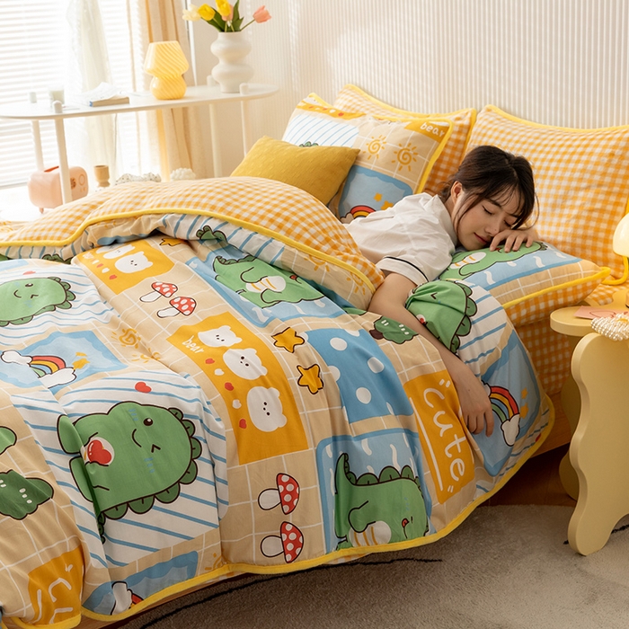 91家纺网 家纺一手货源 找家纺 红粉佳人 2025新款棉加绒印花四件套 萌萌小恐龙