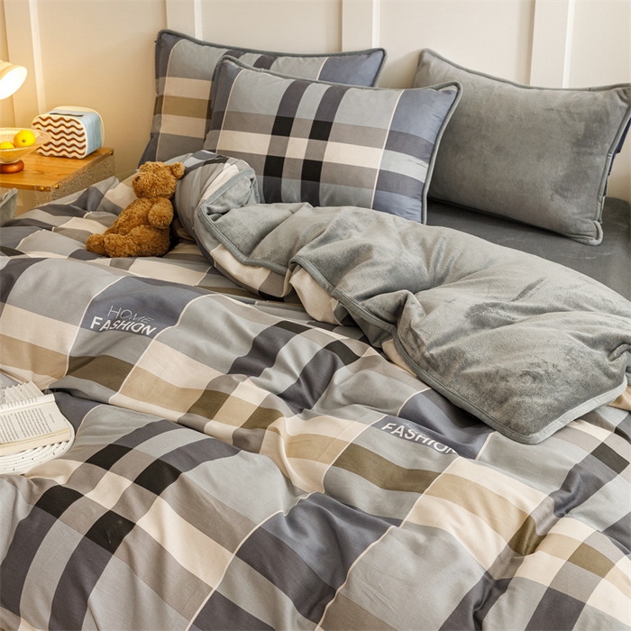 91家纺网 家纺一手货源 找家纺 红粉佳人 2025新款棉加绒印花四件套 格丽斯