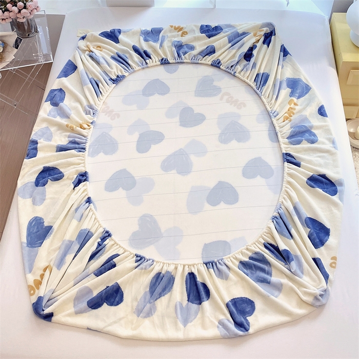 91家纺网 家纺一手货源 找家纺 凯儿家纺  2024新款加厚高克重印花系列单床笠 怦然心动