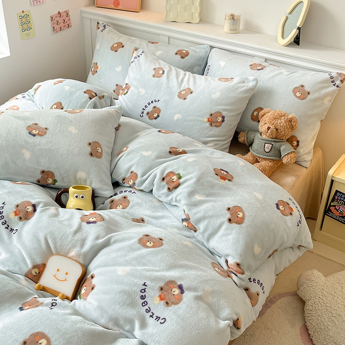 91家纺网 家纺一手货源 找家纺 2024新款200g加厚防静电牛奶绒小清新四件套 绒-领带熊