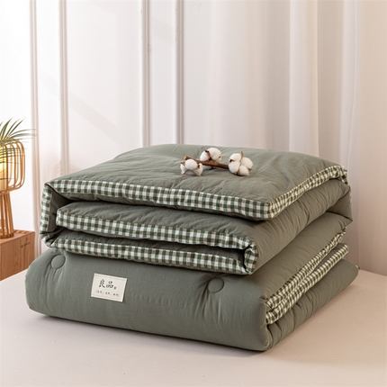 91家纺网 家纺一手货源 找家纺 （总）2024新款无印风棋盘格立体边大豆纤维冬被 风格二