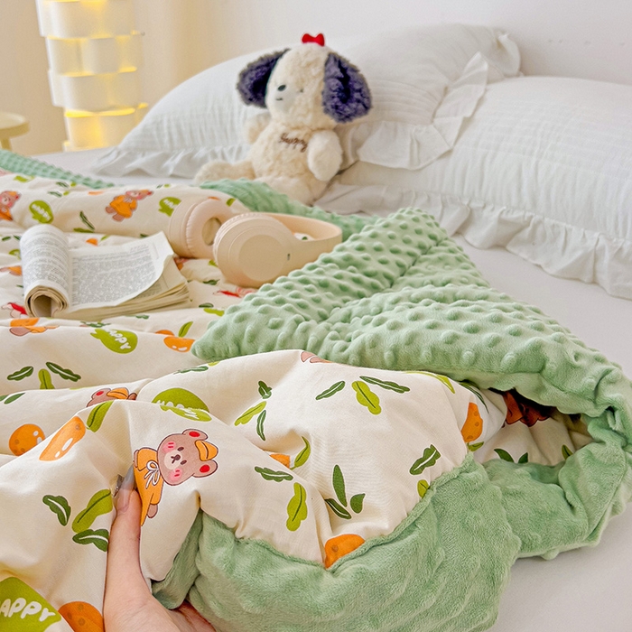 91家纺网 家纺一手货源 找家纺 宜梦家居【需要买家秀请联系老板】 2025新款A类纯棉婴儿绒豆豆被四季夏凉春秋被子冬被芯 熊熊橘子