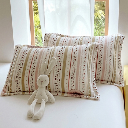 91家纺网 家纺一手货源 找家纺 （总）凯儿家纺 2025新款A类加厚高克重印花牛奶绒单枕套