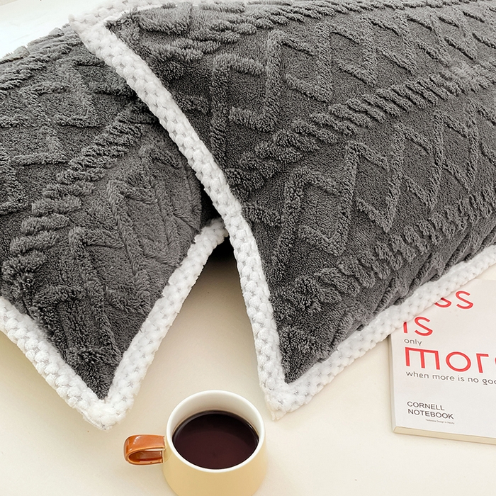 91家纺网 家纺一手货源 找家纺 梦舒羽  2025新款220克高克重塔芙绒枕套枕芯套宿舍枕头套单人一对装 至尊灰