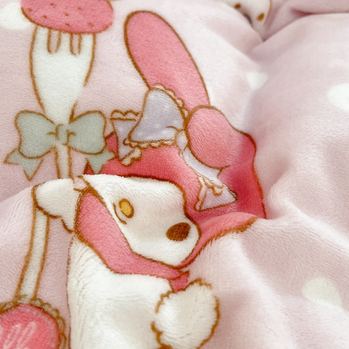 91家纺网 家纺一手货源 找家纺 2024新款三丽鸥牛奶绒小版四件套 牛奶绒小版-奶油美乐蒂