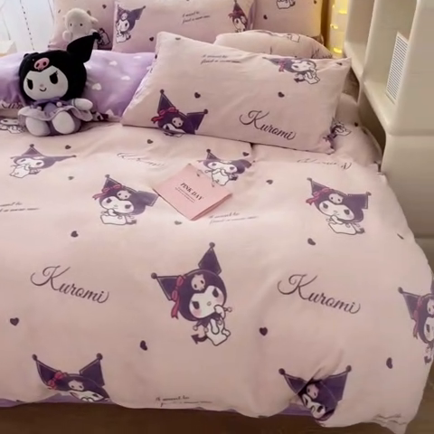 91家纺网 家纺一手货源 找家纺 2024新款三丽鸥牛奶绒小版四件套 库洛米之心-专版