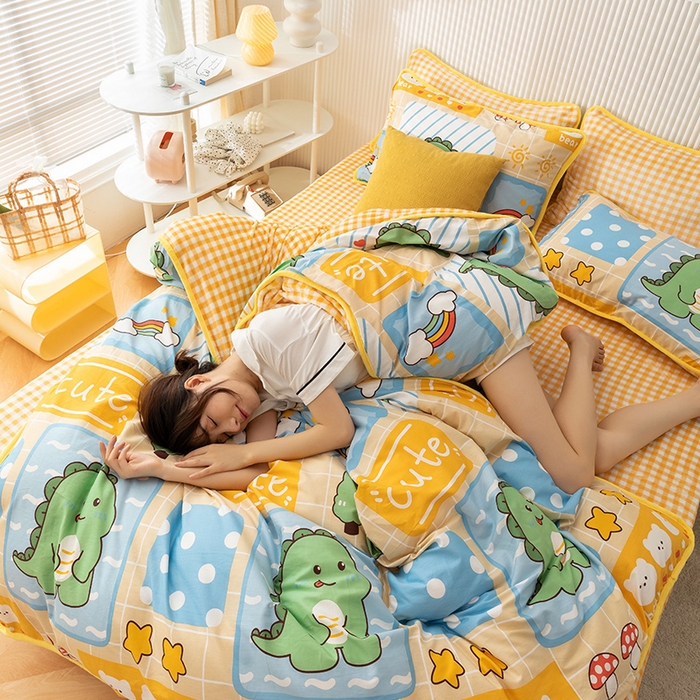 91家纺网 家纺一手货源 找家纺 红粉佳人 2025新款棉加绒印花四件套 萌萌小恐龙