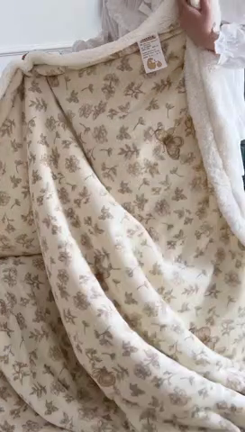 91家纺网 家纺一手货源 找家纺 昔可家纺 2024新款羊羔绒牛奶绒毛毯系列（三）-ins小清新系列 复古蝴蝶