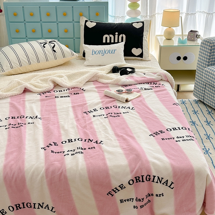 91家纺网 家纺一手货源 找家纺 昔可家纺 2024新款羊羔绒牛奶绒毛毯系列（三）-ins小清新系列 粉墨甜心