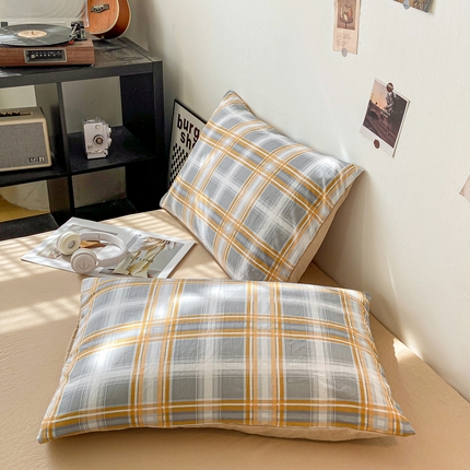 91家纺网 家纺一手货源 找家纺 （总）悦织湾家纺 2025新款日式简约格子水洗棉单品枕套系列