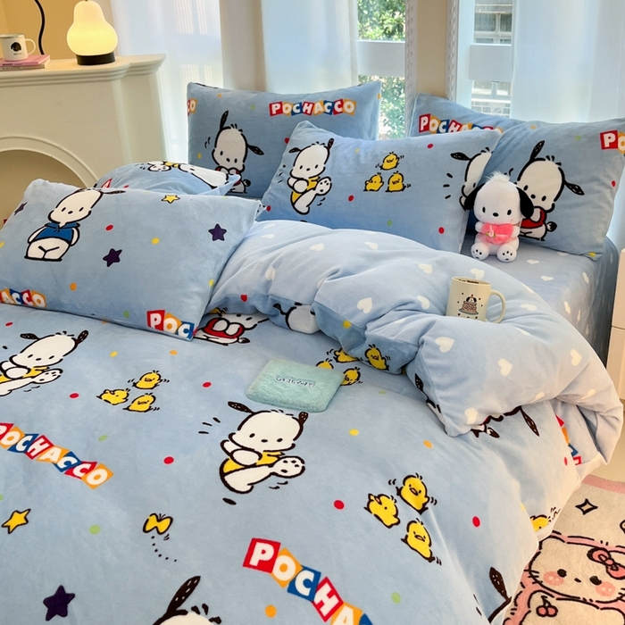 91家纺网 家纺一手货源 找家纺 2024新款三丽鸥牛奶绒小版四件套 牛奶绒小版-活力帕恰狗