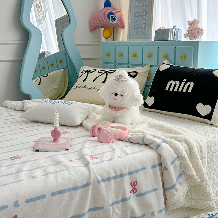 91家纺网 家纺一手货源 找家纺 昔可家纺 2024新款羊羔绒牛奶绒毛毯系列（三）-ins小清新系列 梦幻蝴蝶结