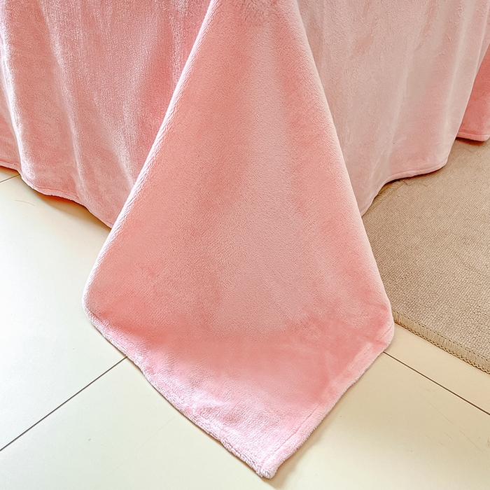 91家纺网 家纺一手货源 找家纺 2024新款200g加厚防静电牛奶绒小清新四件套 绒-乖乖兔