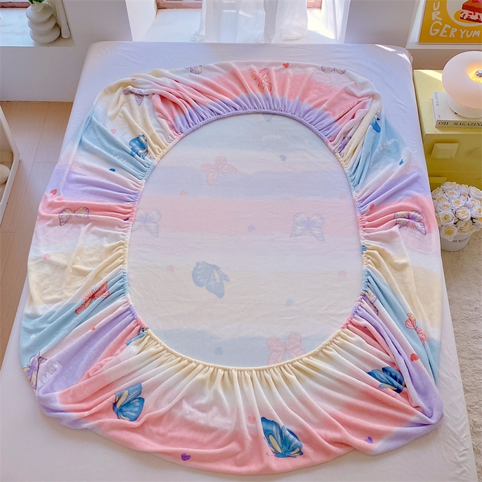 91家纺网 家纺一手货源 找家纺 凯儿家纺  2024新款加厚高克重印花系列单床笠 蝴蝶花谷