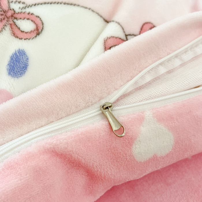 91家纺网 家纺一手货源 找家纺 2024新款三丽鸥牛奶绒小版四件套 牛奶绒小版-淘气玉桂狗