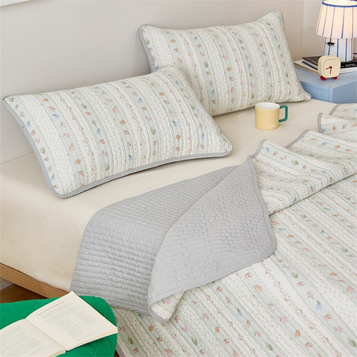 91家纺网 家纺一手货源 找家纺 美优兰 2025春款全棉单面高温砂洗床盖 潘多拉