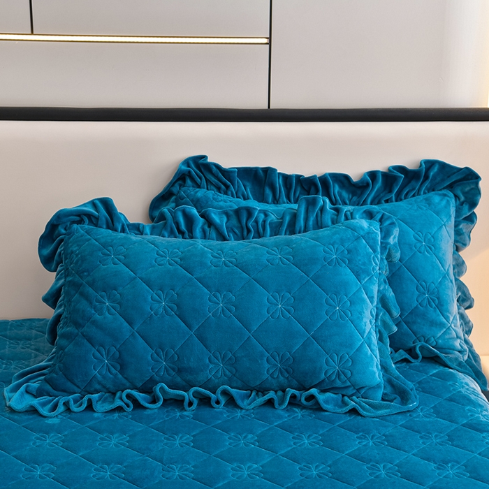 91家纺网 家纺一手货源 找家纺 馨梦缘 2025新款亲肤舒适纯色高克重牛奶绒单床盖 单床盖-蓝