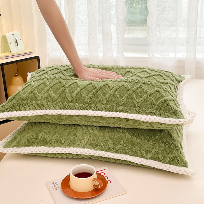 91家纺网 家纺一手货源 找家纺 梦舒羽  2025新款220克高克重塔芙绒枕套枕芯套宿舍枕头套单人一对装 茶绿色