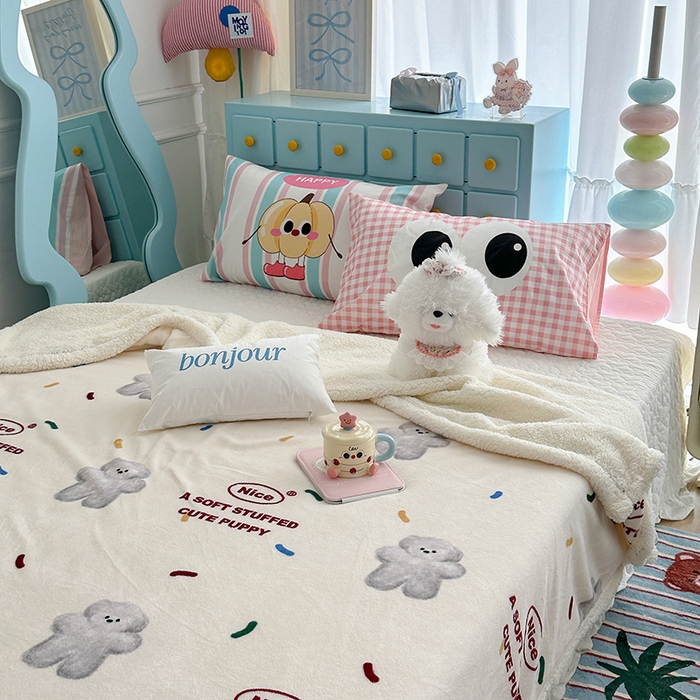 91家纺网 家纺一手货源 找家纺 昔可家纺 2024新款羊羔绒牛奶绒毛毯系列（三）-卡通系列 朱古力小灰熊