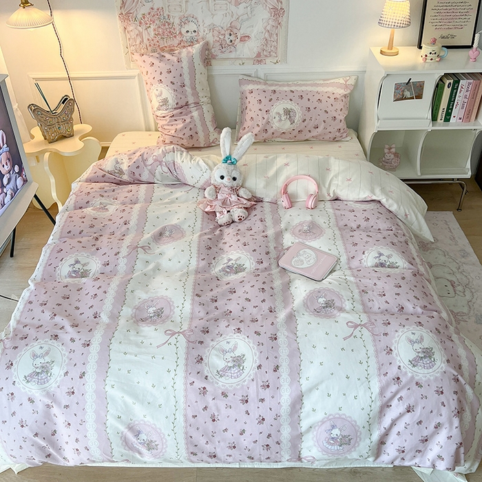 91家纺网 家纺一手货源 找家纺 昔可 2024新款13070全棉四件套系列（第三批） 梦游仙境兔