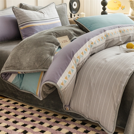 91家纺网 家纺一手货源 找家纺 (总）红粉佳人 2025新款棉加绒印花四件套