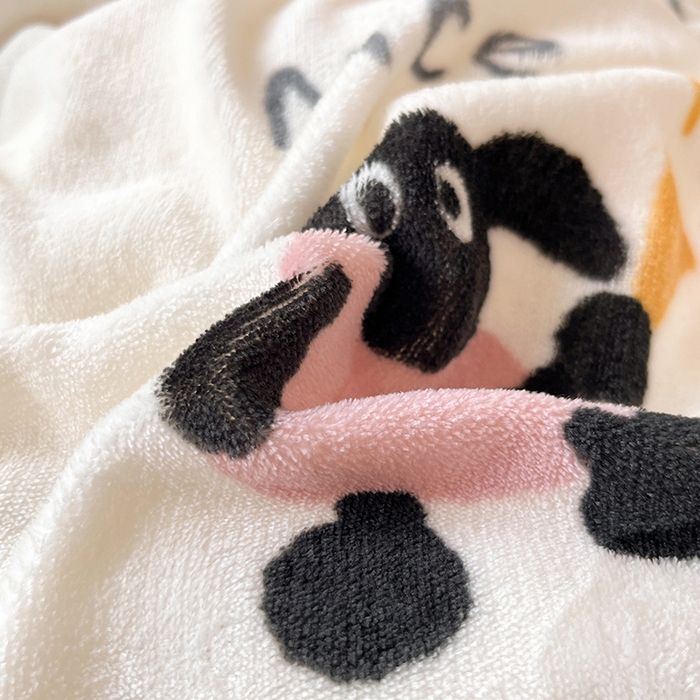 91家纺网 家纺一手货源 找家纺 2024新款200g加厚防静电牛奶绒小清新四件套 绒-小羊泡芙