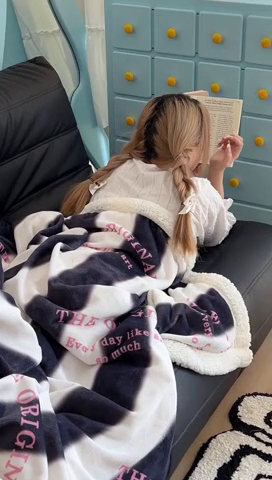 91家纺网 家纺一手货源 找家纺 昔可家纺 2024新款羊羔绒牛奶绒毛毯系列（三）-ins小清新系列 甜酷字母