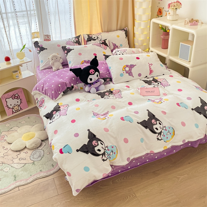 91家纺网 家纺一手货源 找家纺 2024新款三丽鸥牛奶绒小版四件套 甜圈库洛米