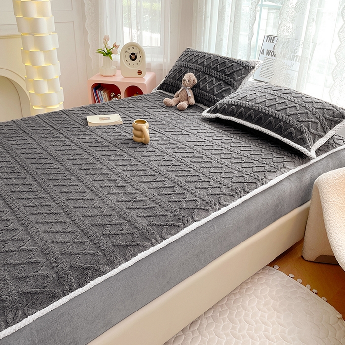 91家纺网 家纺一手货源 找家纺 梦舒羽 2025新款220克高克重塔芙绒床笠床垫保护套床单套床盖 至尊灰