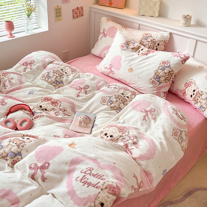 91家纺网 家纺一手货源 找家纺 2024新款200g加厚防静电牛奶绒小清新四件套 绒-木偶熊