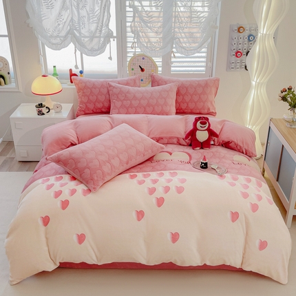 91家纺网 家纺一手货源 找家纺 （总）鸿羽樱（鸿羽樱）家纺 2025新款直播热款小清新牛奶绒四件套