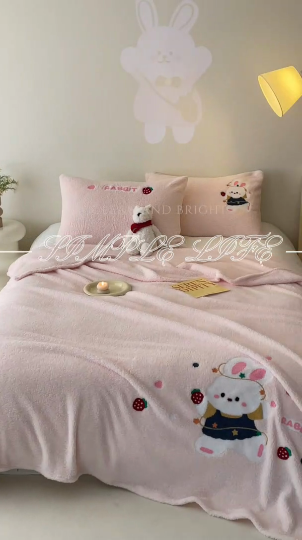 91家纺网 家纺一手货源 找家纺 川悦生活 2024新款双面高克重雪花绒卡通羊羔绒泰迪绒毯子毛毯 毛毯甜蜜兔妮