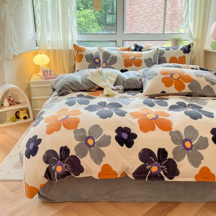 91家纺网 家纺一手货源 找家纺 卡派 2024新款冬季亲肤透气牛奶绒印花四件套 凡客花