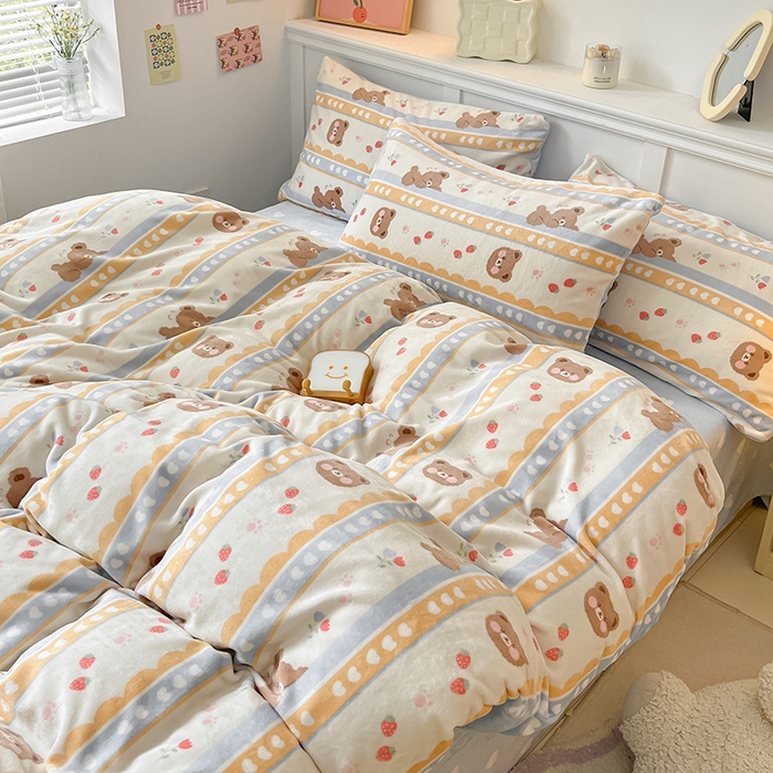 91家纺网 家纺一手货源 找家纺 2024新款200g加厚防静电牛奶绒小清新四件套 绒-可爱熊