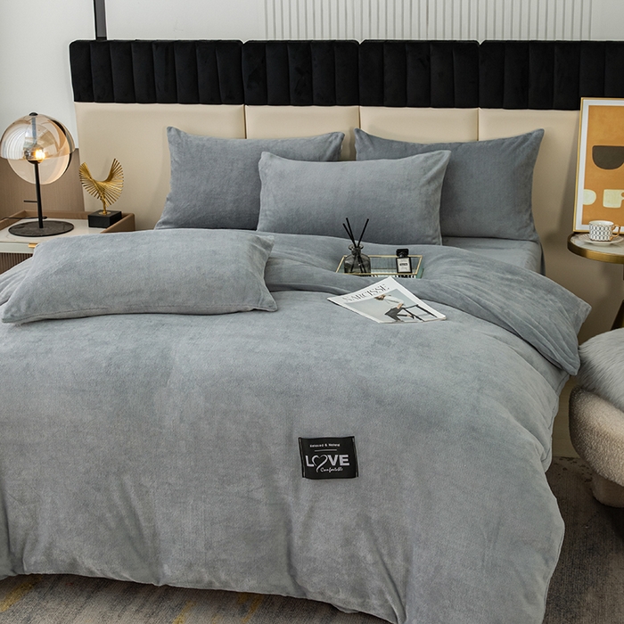 91家纺网 家纺一手货源 找家纺 鸿羽樱（鸿羽樱）家纺 2024新款牛奶绒四件套 灰色