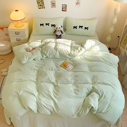 91家纺网 家纺一手货源 找家纺 艾特你 2024新款水洗棉蝴蝶结系列四件套 藻绿蝶儿