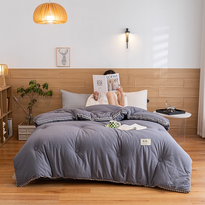 91家纺网 家纺一手货源 找家纺 2024新款无印风棋盘格立体边大豆纤维冬被 风格一 棋盘格-暗灰