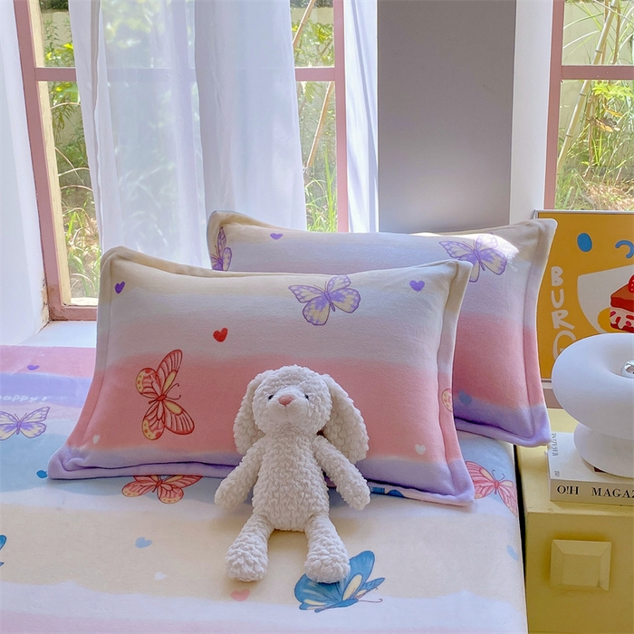 91家纺网 家纺一手货源 找家纺 凯儿家纺  2024新款加厚高克重印花系列单床笠 蝴蝶花谷