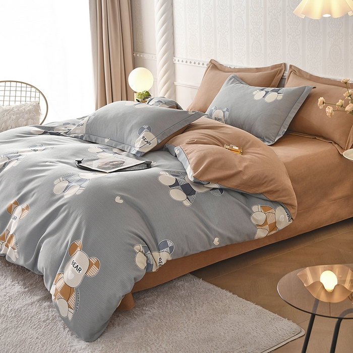 91家纺网 家纺一手货源 找家纺 优尚家纺 2025新款全棉磨毛纯棉喷气印花清新轻奢款四件套 轻奢款-星辉熊语