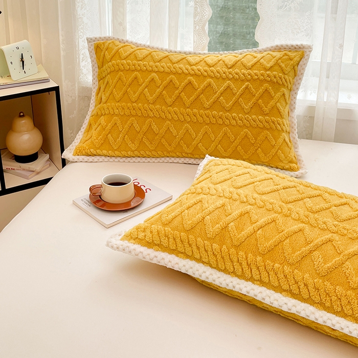 91家纺网 家纺一手货源 找家纺 梦舒羽  2025新款220克高克重塔芙绒枕套枕芯套宿舍枕头套单人一对装 柠檬黄
