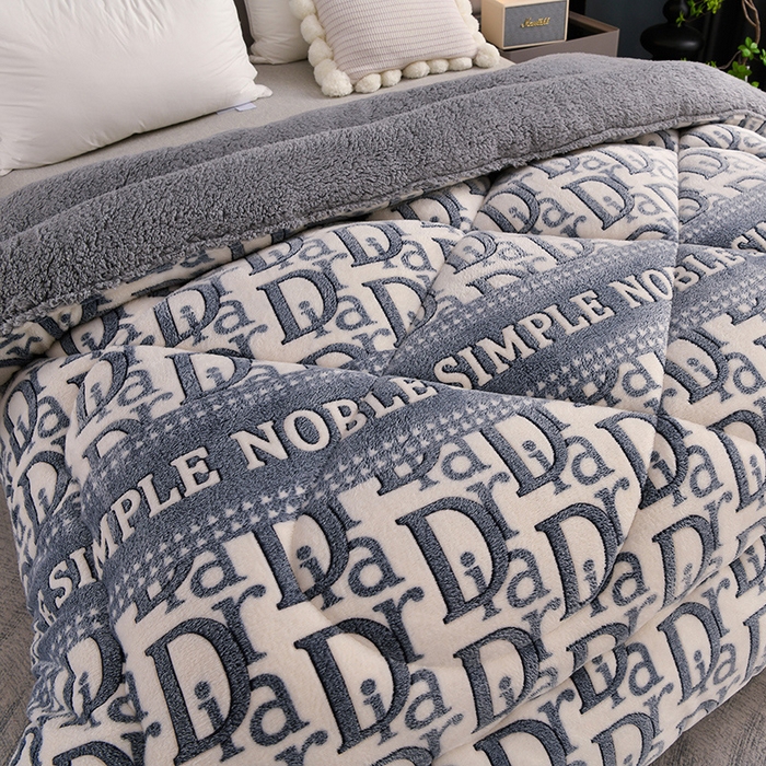 91家纺网 家纺一手货源 找家纺 南北家居 2024新款AB版雪花绒羊羔绒冬被被子被芯 D时代