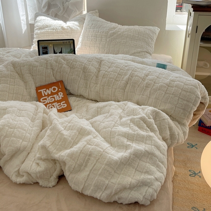 2024新款全消光兔毛320克牛奶绒A类纯色立体四件套 奶白咖