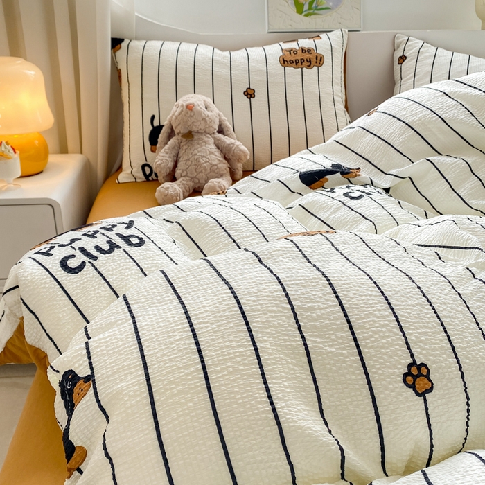 91家纺网 家纺一手货源 找家纺 悦织湾家纺 2025新款轻奢北欧风小清新印花水洗棉四件套 腊肠狗