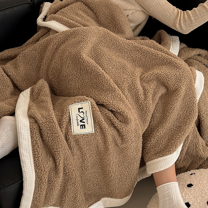 91家纺网 家纺一手货源 找家纺 沐棉 2024新款羊羔绒泰迪绒毛毯 简约咖