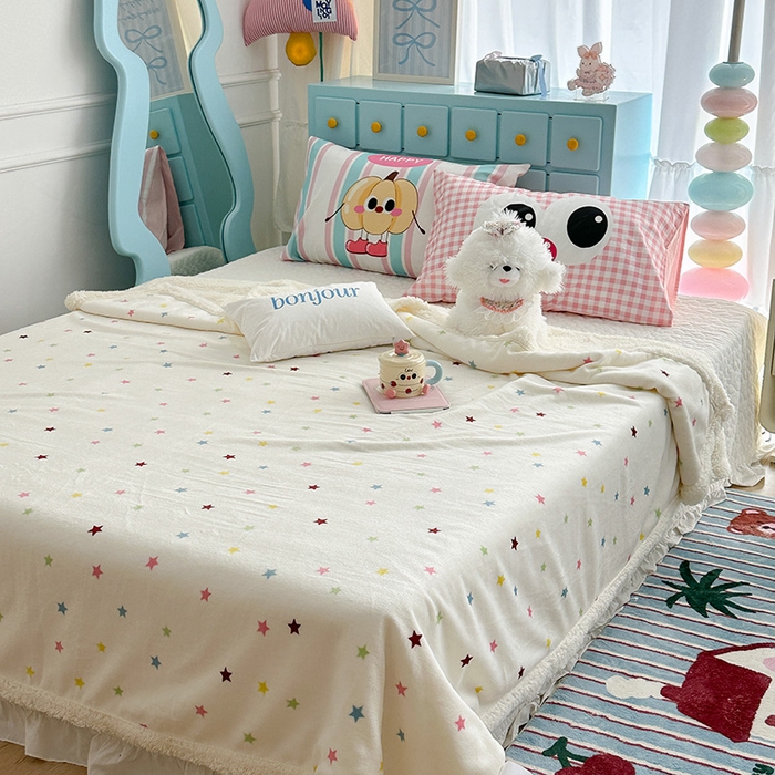 91家纺网 家纺一手货源 找家纺 昔可家纺 2024新款羊羔绒牛奶绒毛毯系列（三）-ins小清新系列 彩色小星星