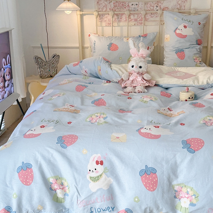 91家纺网 家纺一手货源 找家纺 昔可 2024新款13070全棉四件套系列（第三批） 草莓花束兔