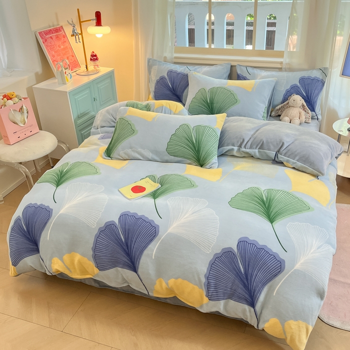 91家纺网 家纺一手货源 找家纺 卡派 2024新款冬季亲肤透气牛奶绒印花四件套 银杏叶